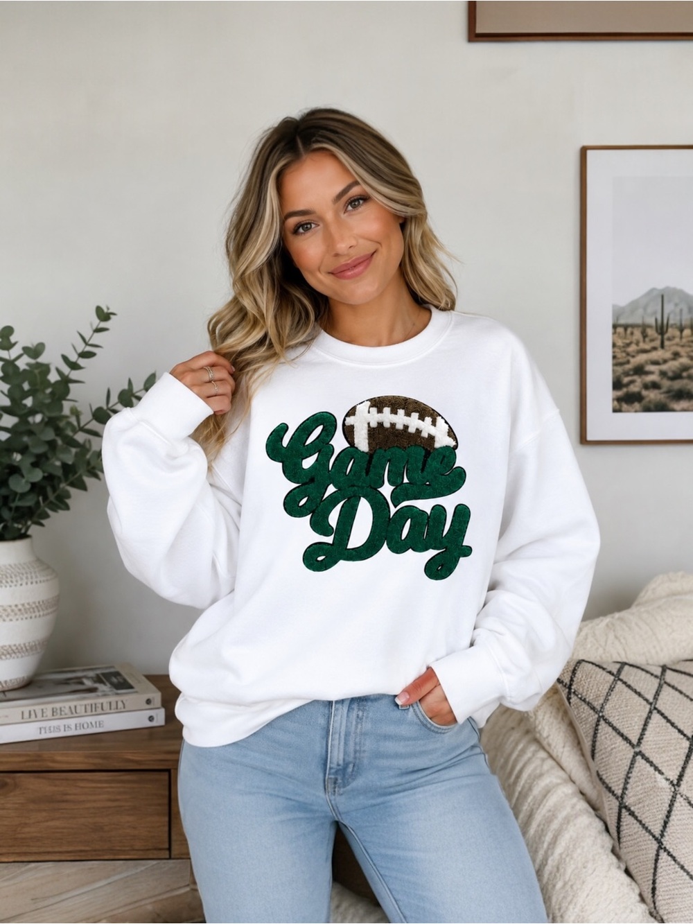 Game Day Football Chenille Patch Crewneck Sweatshirt White Medium - Picture 1 of 6